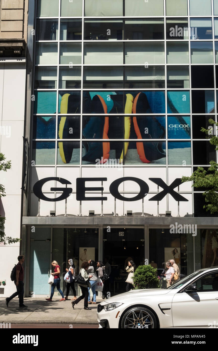 Exterior of Geox Store ,West 34th Street, NYC, USA Stock Photo - Alamy