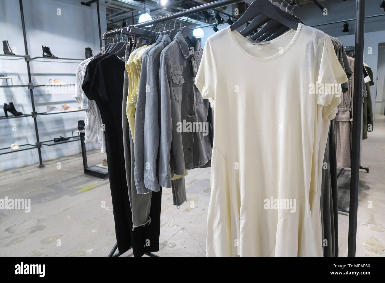 fifth avenue clothing store
