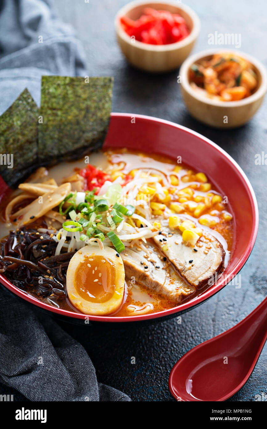 Ramen bowl with noodles and pork Stock Photo Alamy