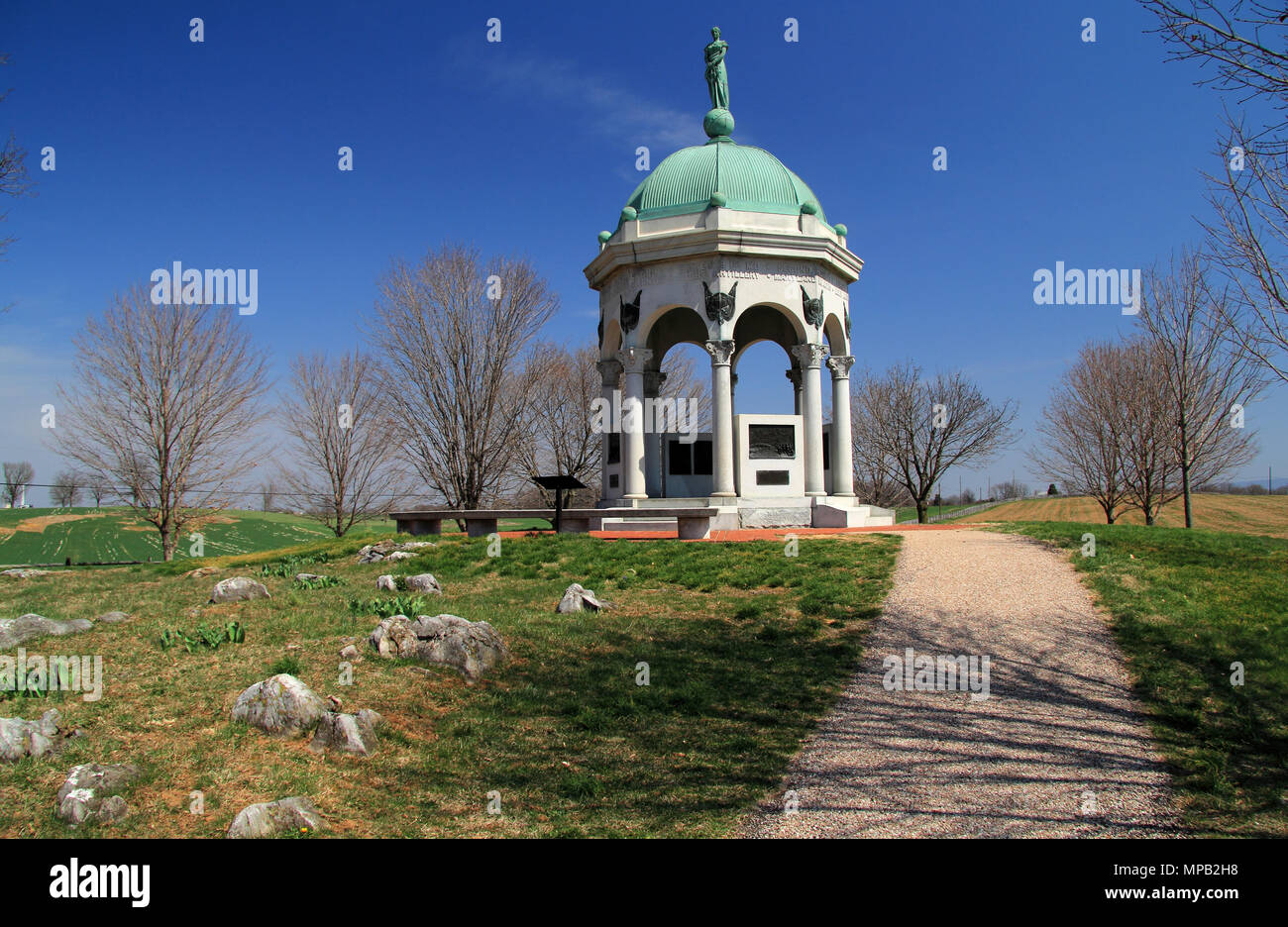 Dedicated by President William McKinley on May 30, 1900, the Maryland Monument honors Confederate and Union soldiers who fought and died at Antietam Stock Photo