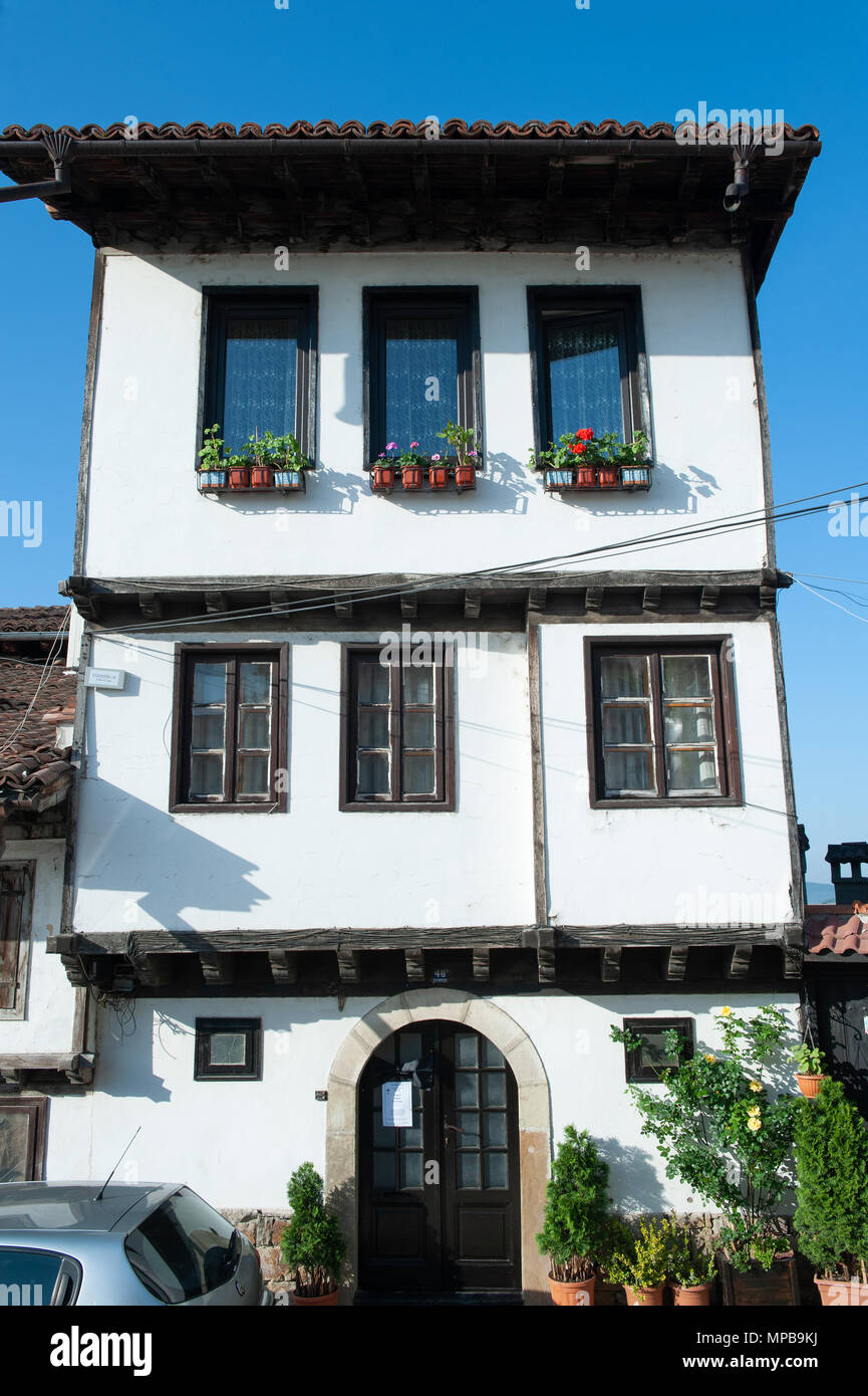 The unique architecture of the Bulgarian town of Veliko Tarnovo, known as the City of the Tsars and capital of the 2nd Bulgarian Empire. Stock Photo