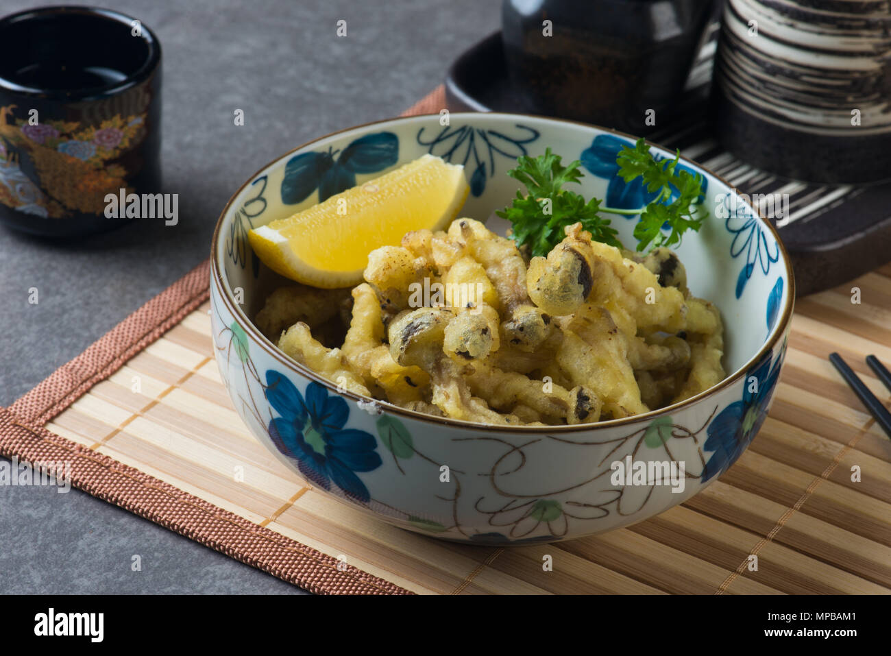shimeji karaage, japanese deep fried mushroom Stock Photo Alamy