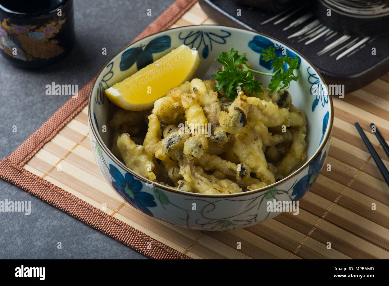 shimeji karaage, japanese deep fried mushroom Stock Photo Alamy