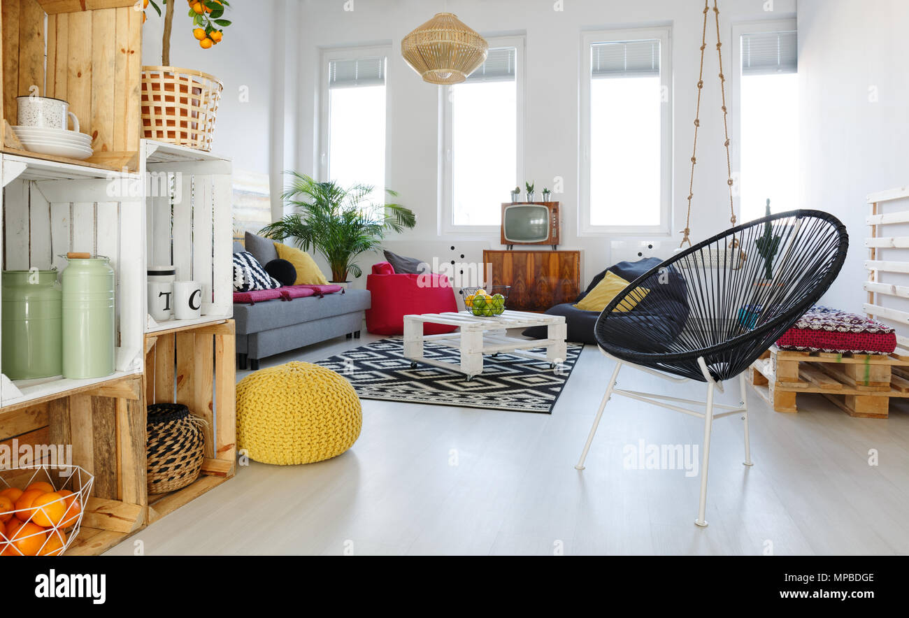 Round chair hi res stock photography and images Alamy