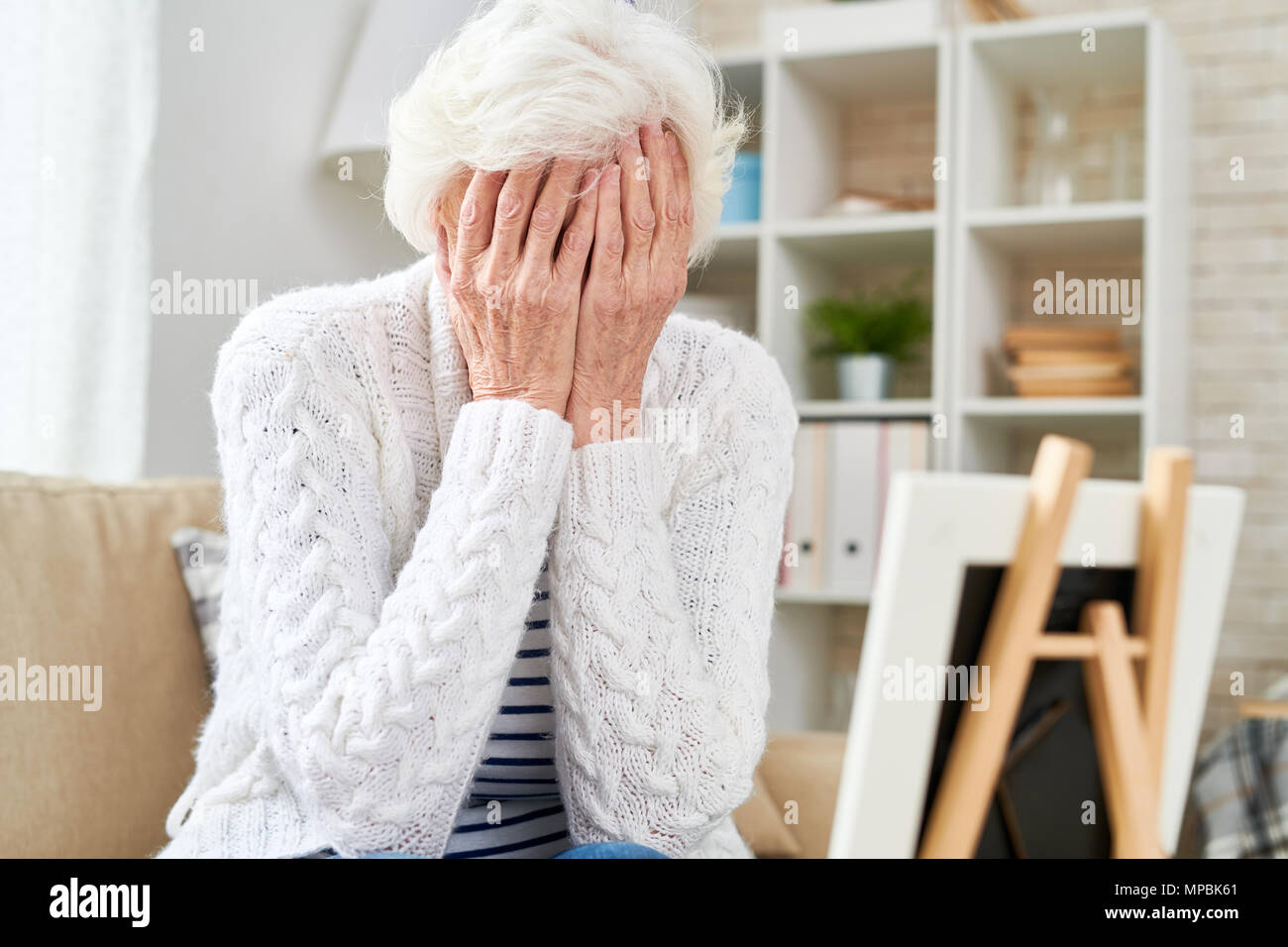 Grieving Senior Woman Crying Stock Photo Alamy