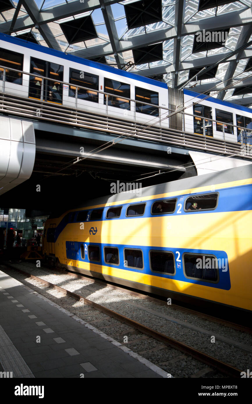27 januari 2015 tram central the Hague Hloland  Randstadrail crossing railway Stock Photo