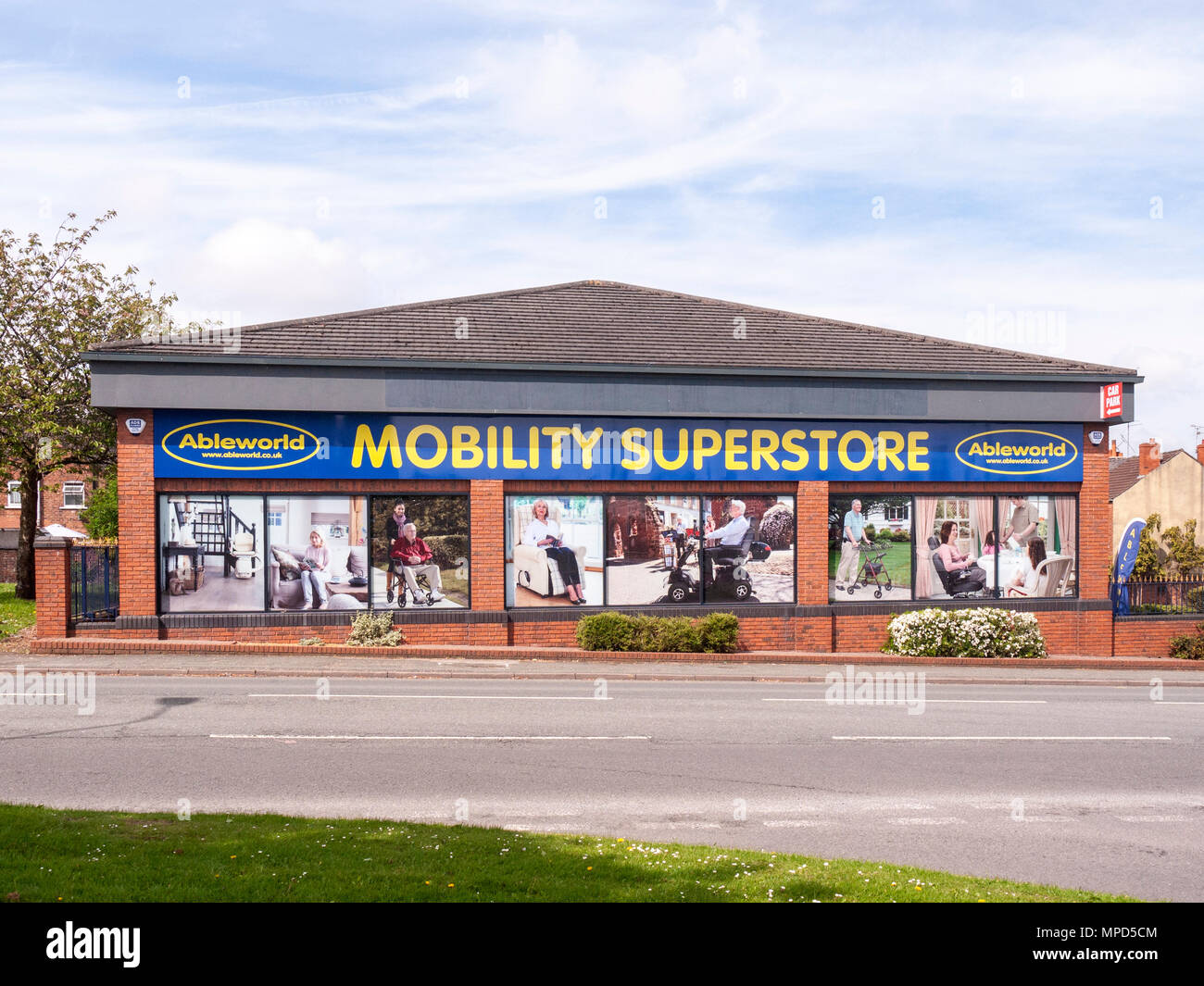 Uk mobility store shop hi-res stock photography and images - Alamy