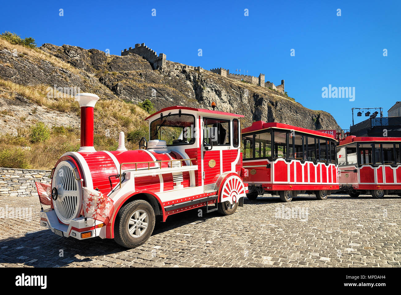 Page 10 - Sion Swiss Alps High Resolution Stock Photography and Images -  Alamy