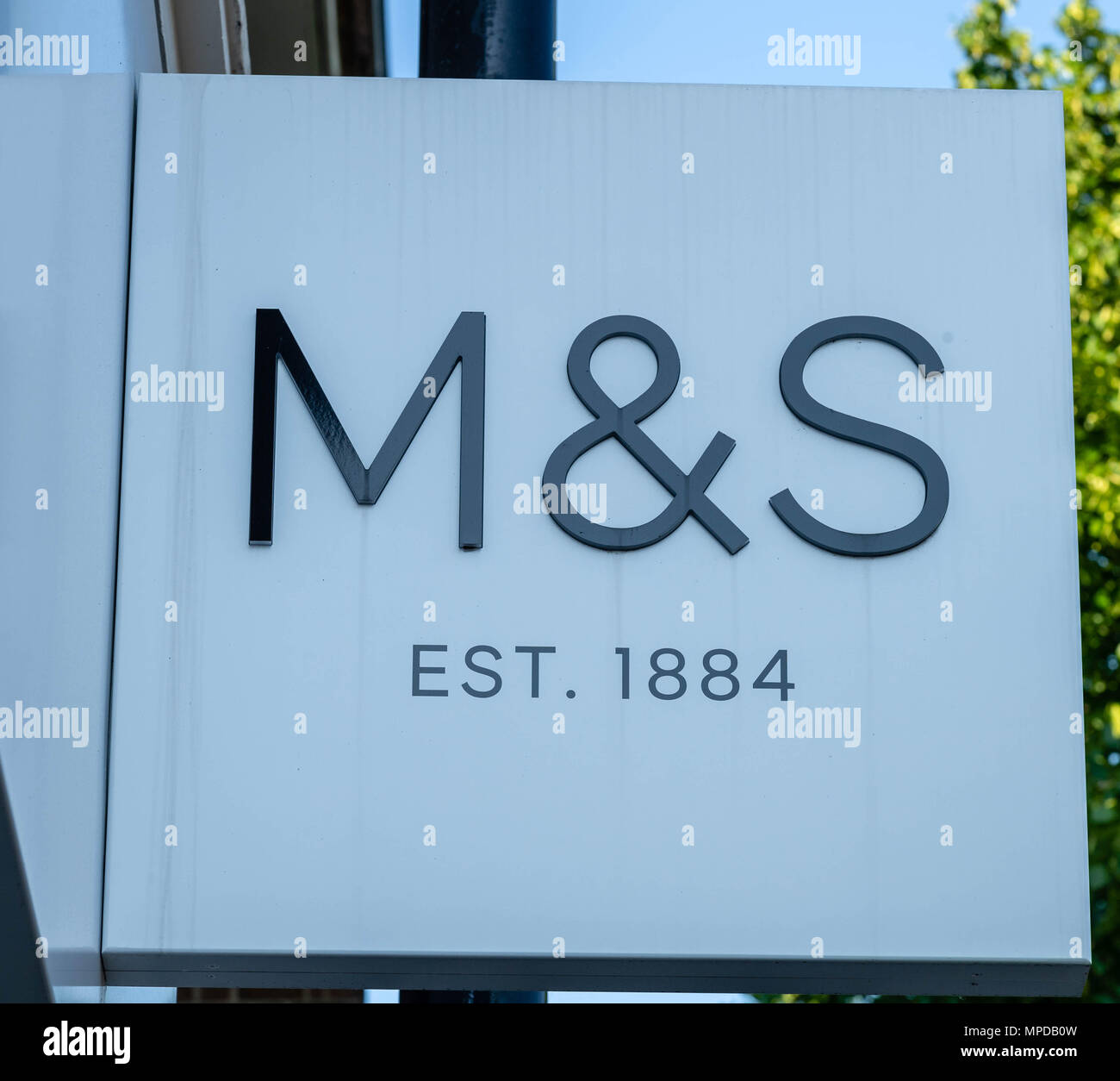 Marks & Spencer closures, store signage and shop front from M&S  Brentwood, Essex Stock Photo
