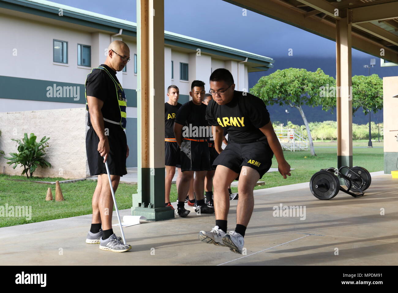 Standing long jump test hires stock photography and images Alamy