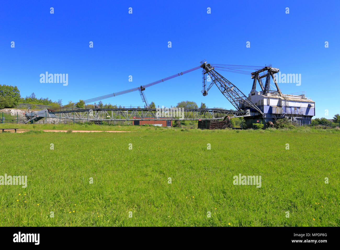 Bucyrus erie be 1150 walking dragline hires stock photography and