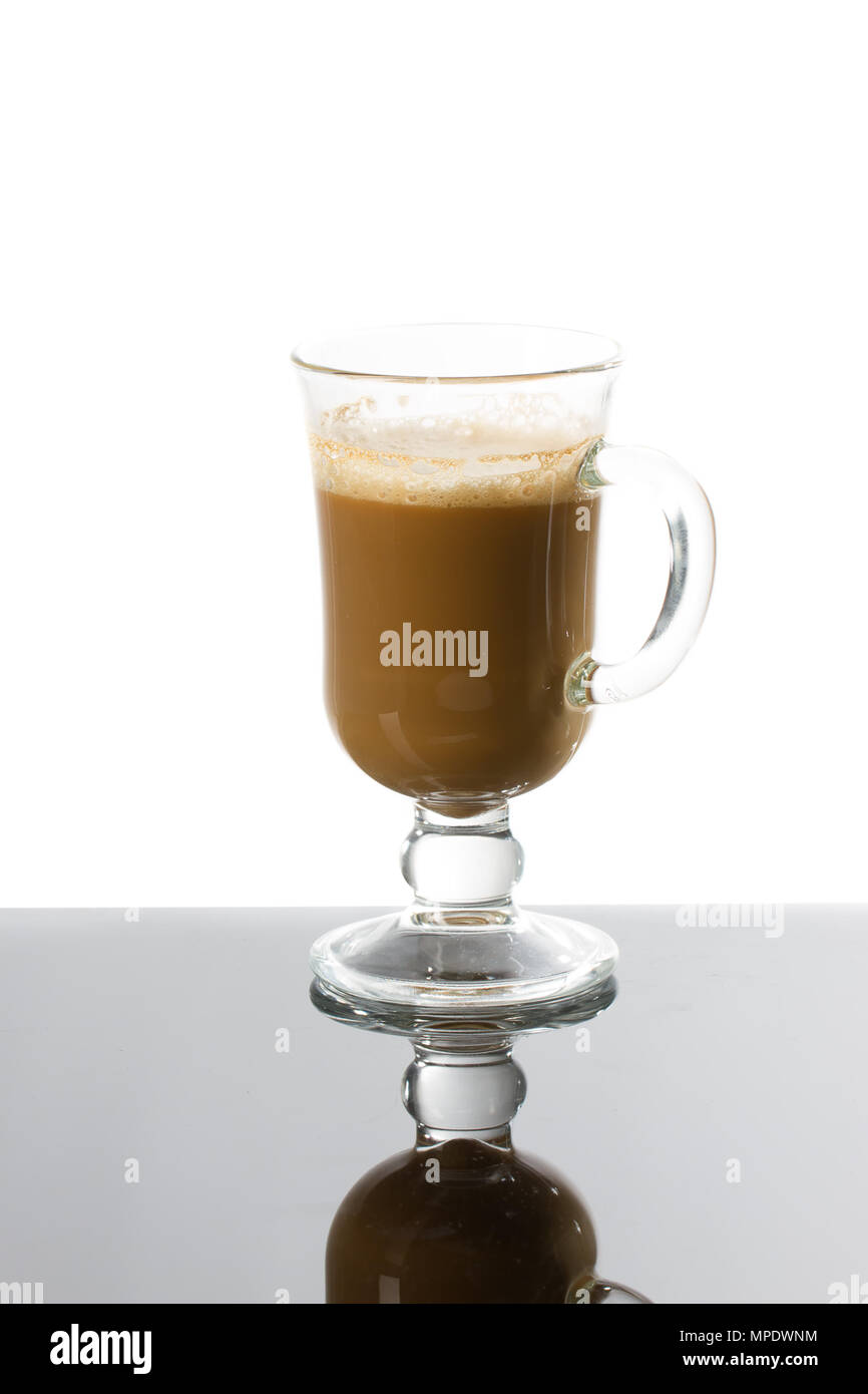 Arab tømrer Far Latte Coffee or caffe latte in tall latte glasses with table settings Stock  Photo - Alamy