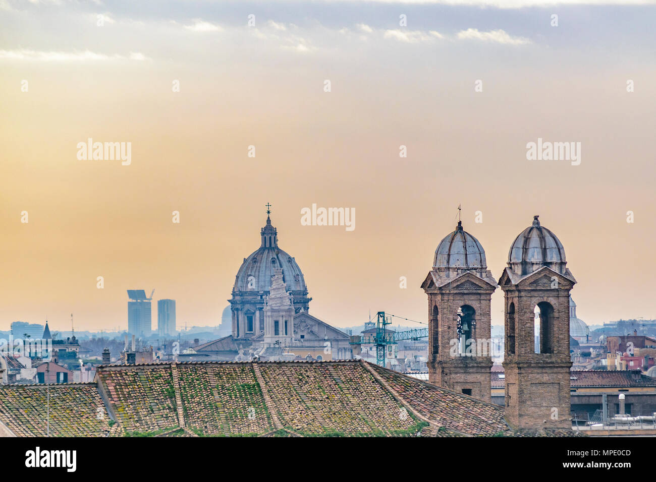 Ancient architecture of rome hi-res stock photography and images - Alamy