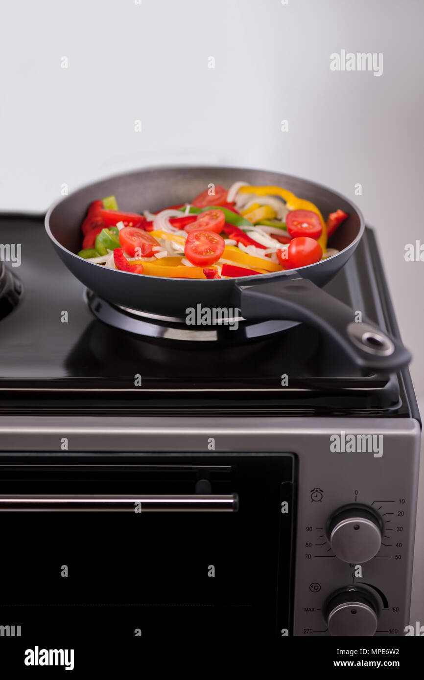 electric stove in stock