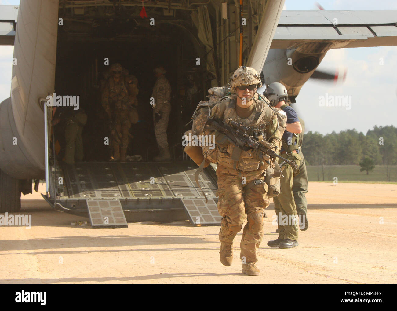 U.S. Soldiers with 2nd Infantry Brigade Combat Team 25th
