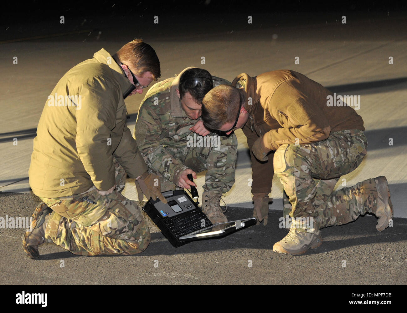 Engine Team Procedures Civil aircraft plans hi-res stock photography and images - Alamy