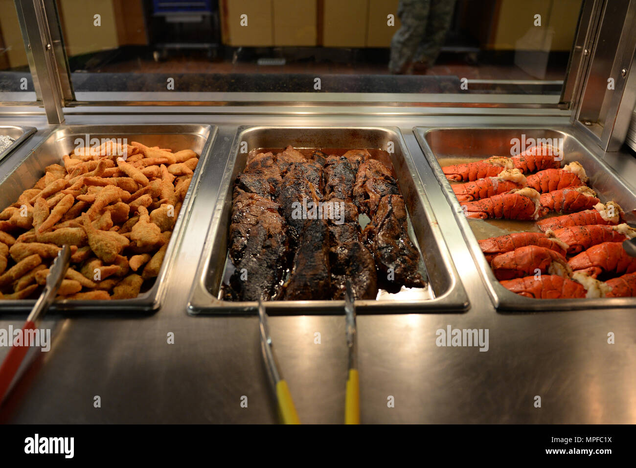 Osan Dfac Christmas 2022 Dfac High Resolution Stock Photography And Images - Alamy