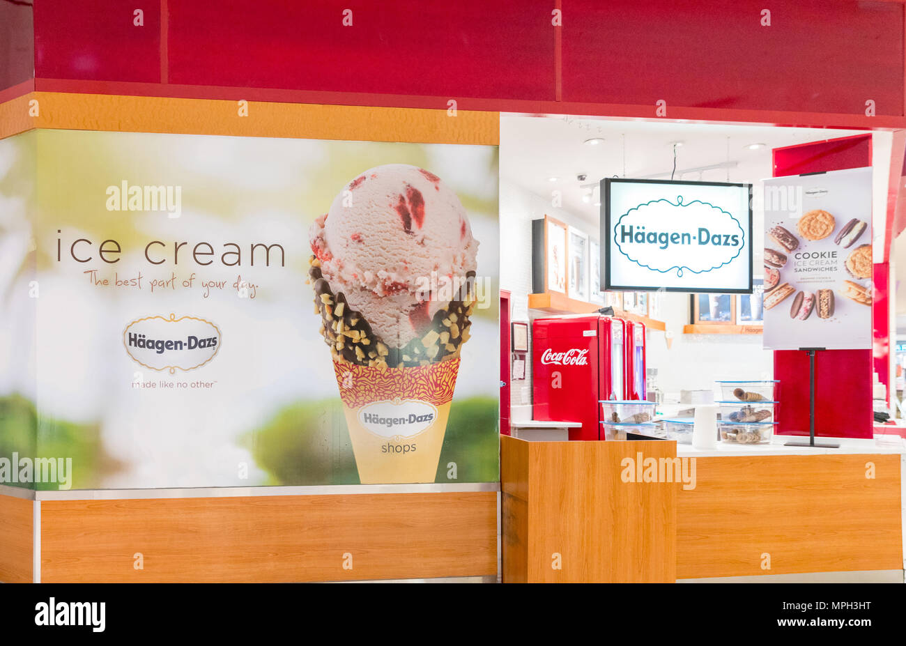 Philadelphia, Pennsylvania, May 19 2018: Haagen-Dazs ice cream store in shopping mall. Haagen-Dazs is an American ice cream brand from New York. Stock Photo