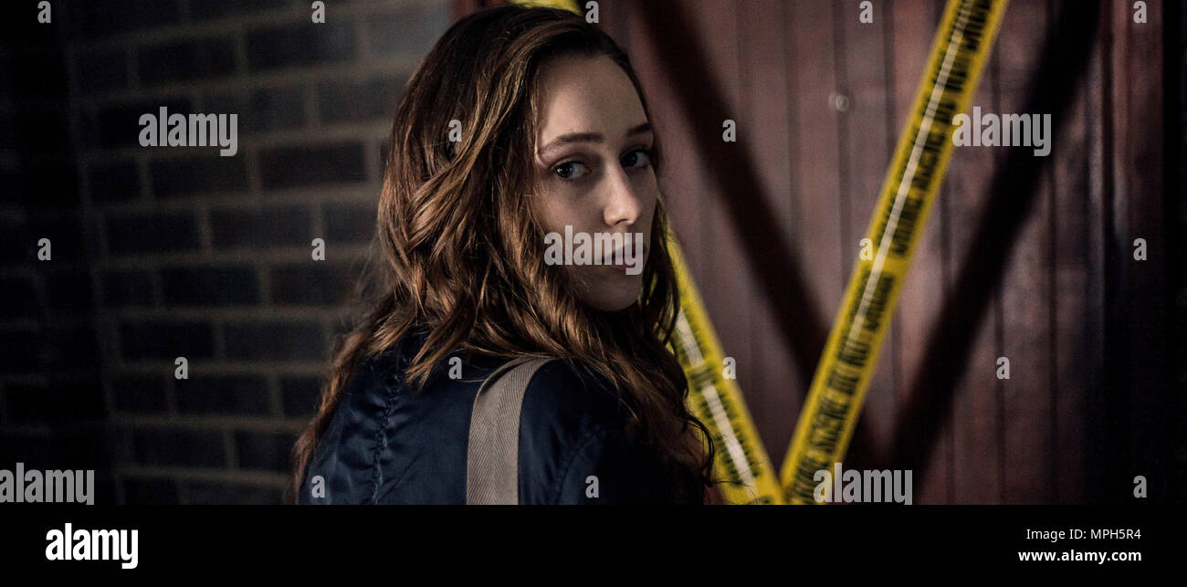 RELEASE DATE: September 22, 2017 TITLE: Friend Request STUDIO: Two Oceans Productions DIRECTOR: Simon Verhoeven PLOT: A popular college student graciously accepts a social outcast's online friend request, but soon finds herself fighting a demonic presence that wants to make her lonely by killing her closest friends. STARRING: Alycia Debnam-Carey, William Moseley, Connor Paolo. (Credit Image: © Two Oceans Productions/Entertainment Pictures) Stock Photo