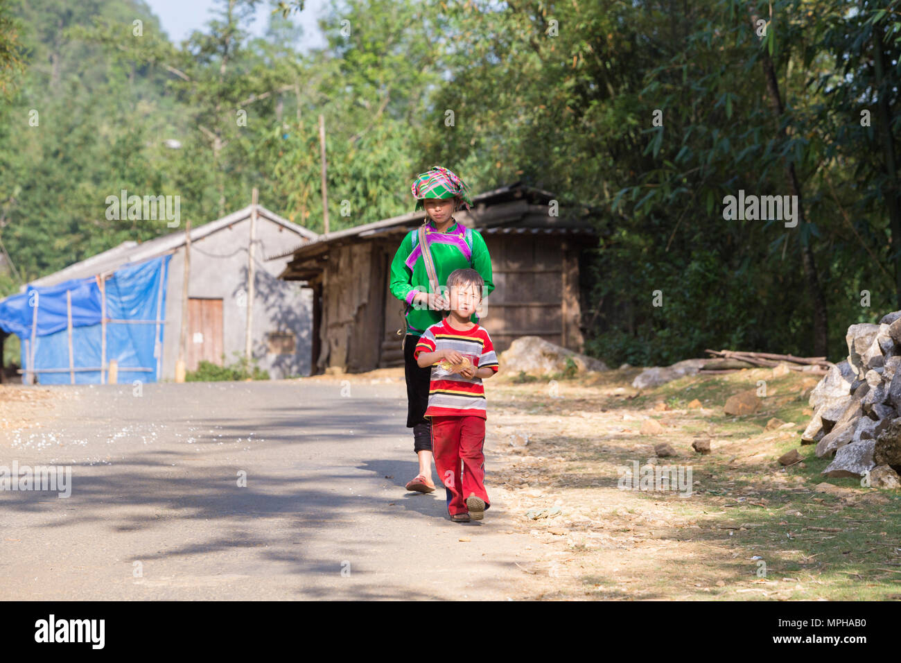 Hill tribe sapa hi-res stock photography and images - Alamy