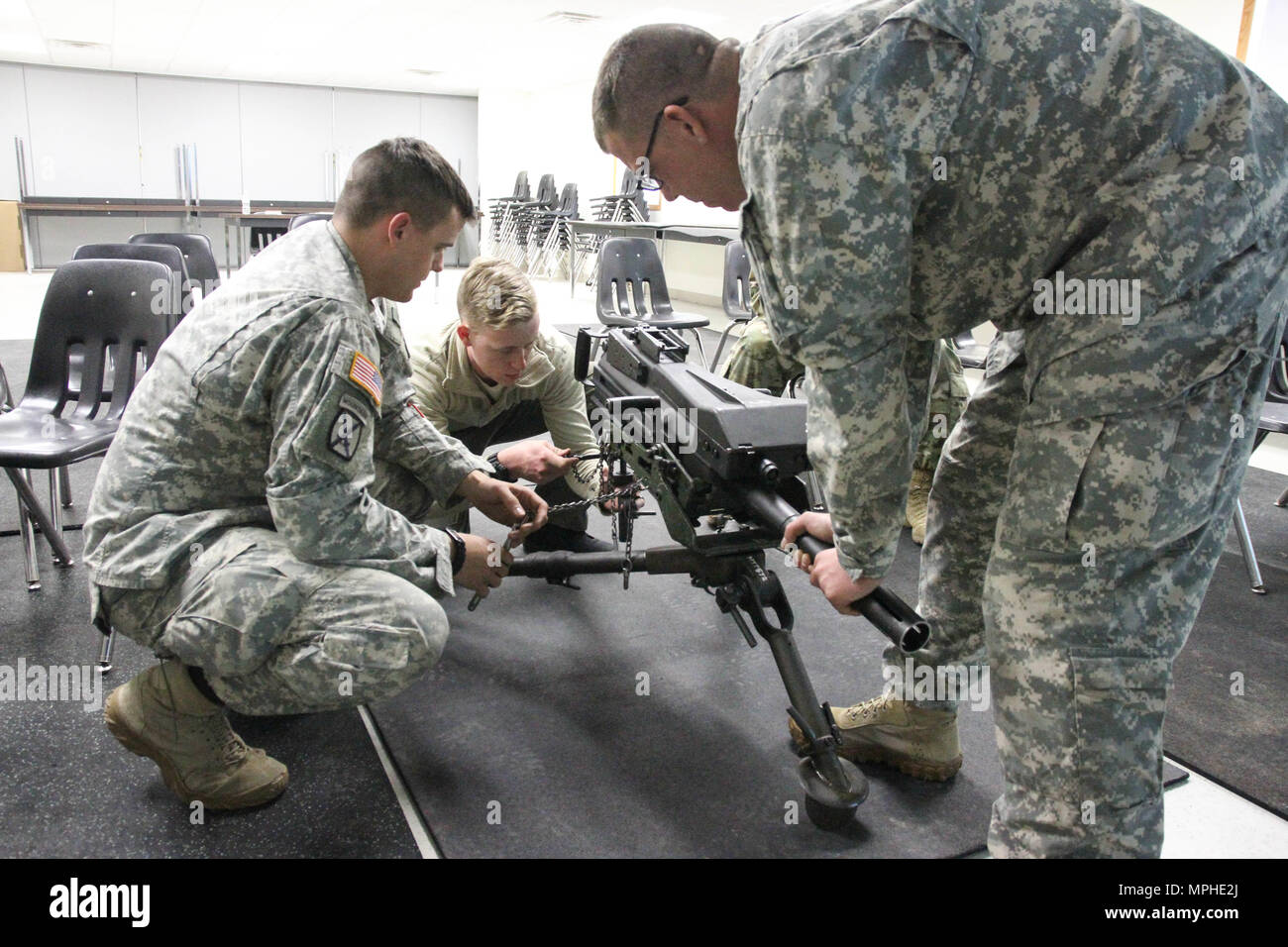 U.S. Army Reserve Soldiers with 419th Transportation Company, 79th