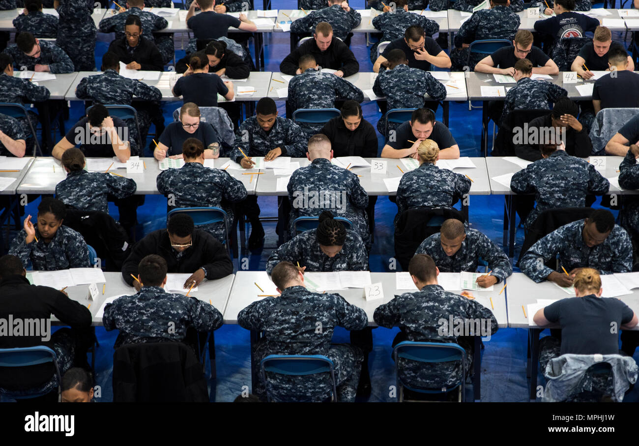 Sailors from Naval Support Activity Bethesda (NSAB), Walter Reed