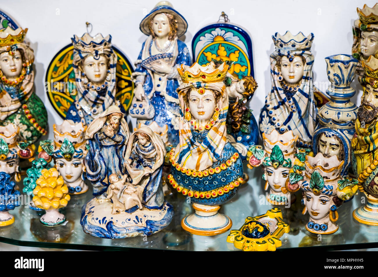 Ceramics caltagirone sicily italy hires stock photography and images Alamy