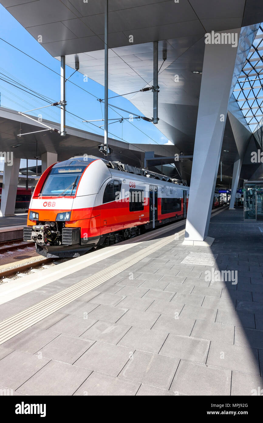 The new Main Railway Station of Vienna with the new OEBB Train Cityjet. Stock Photo