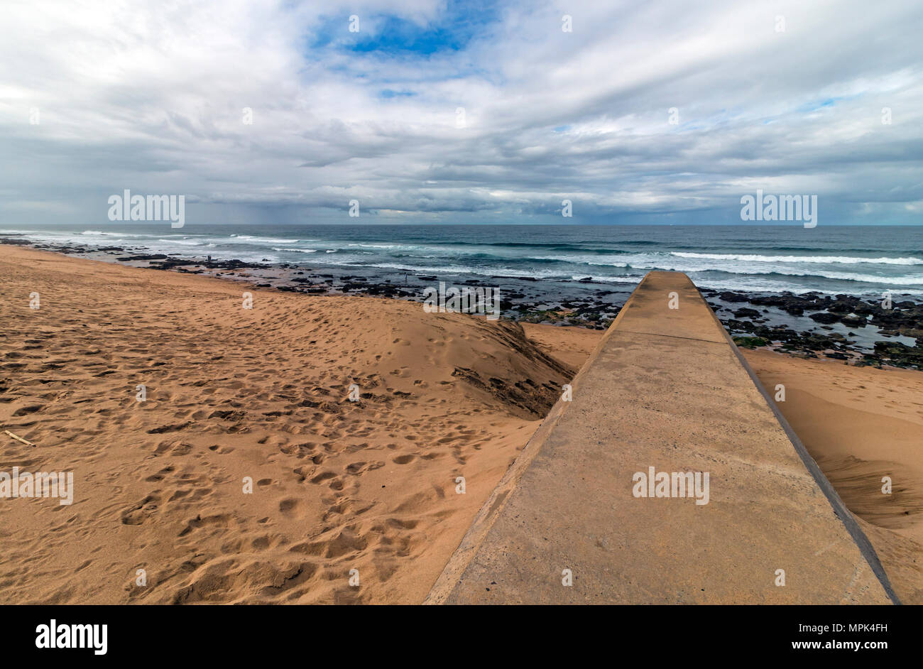 Garvies beach hires stock photography and images Alamy