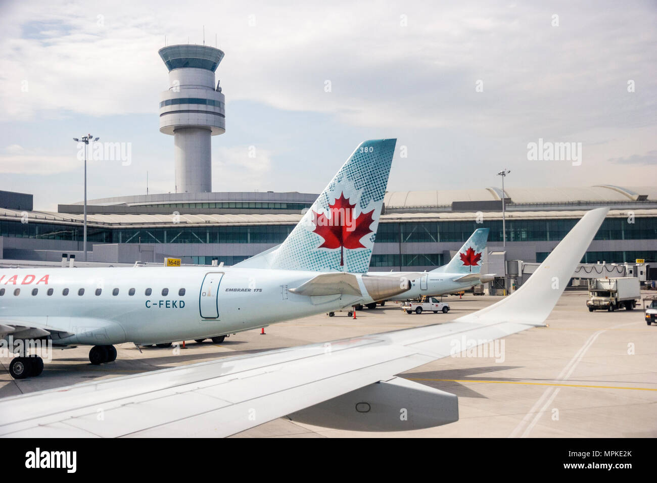Canada,Canadian,Ontario Province,Toronto,Pearson International Airport,Air Canada,commercial airliner airplane plane aircraft aeroplane,aeroplane,plan Stock Photo