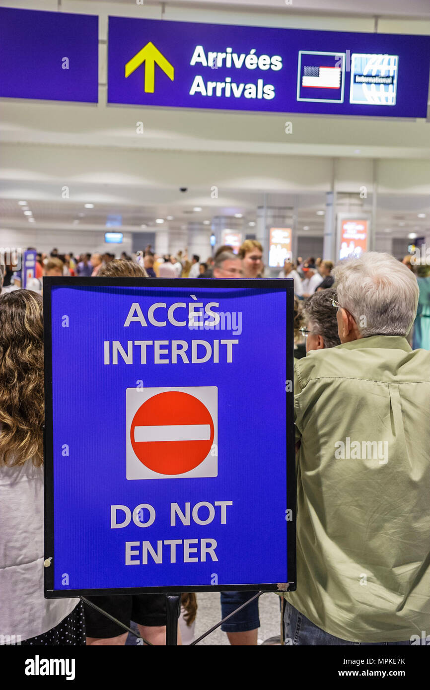 Montreal Canada,Quebec Province,Trudeau International Airport,sign,French,Do Not Enter,arriving passengers,Canada070703019 Stock Photo