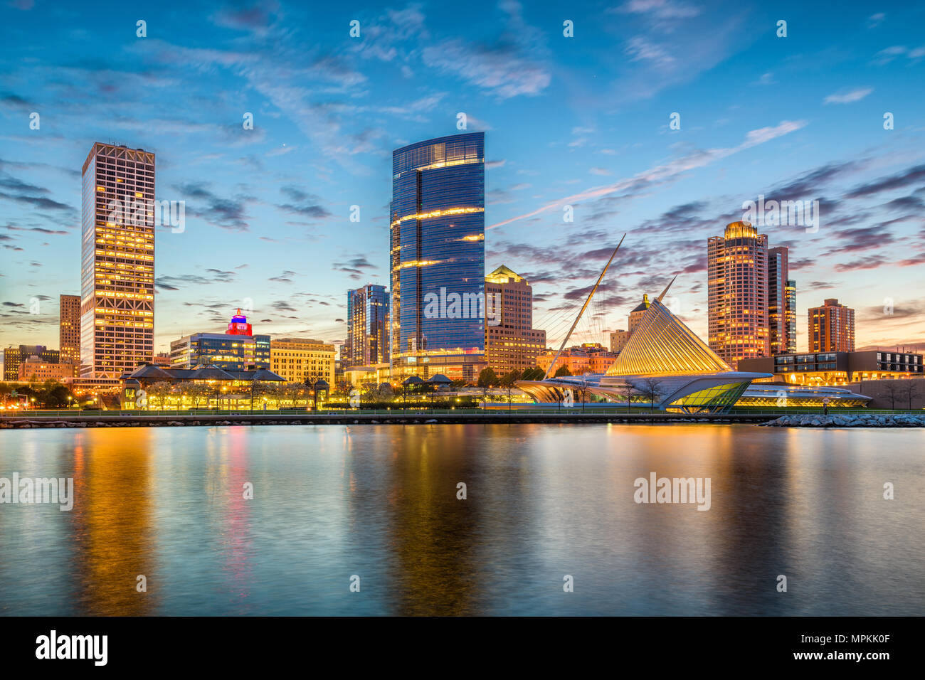 Milwaukee, Wisconsin, USA downtown city skyline on Lake Michigan at