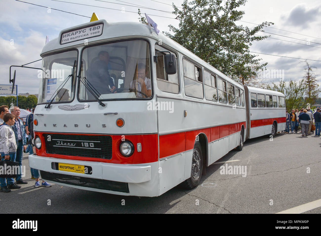 Ikarus 250 59 hi-res stock photography and images - Alamy