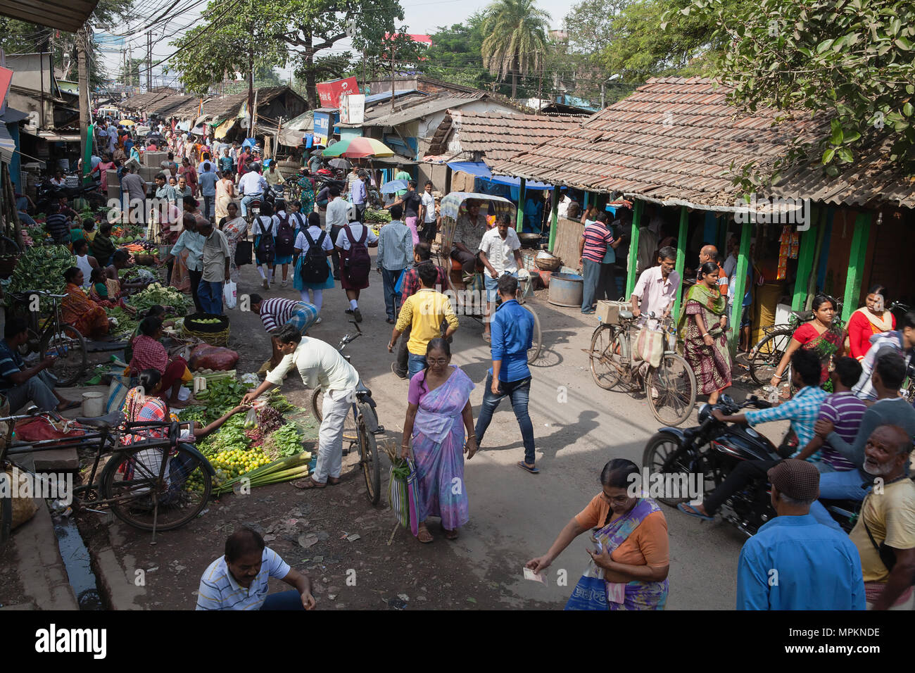 India, West Bengal, Kolkata, The market street in the Garia district. Stock Photo