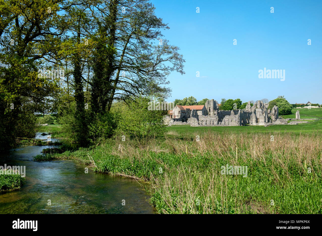 Monastic ruin norfolk hi-res stock photography and images - Alamy