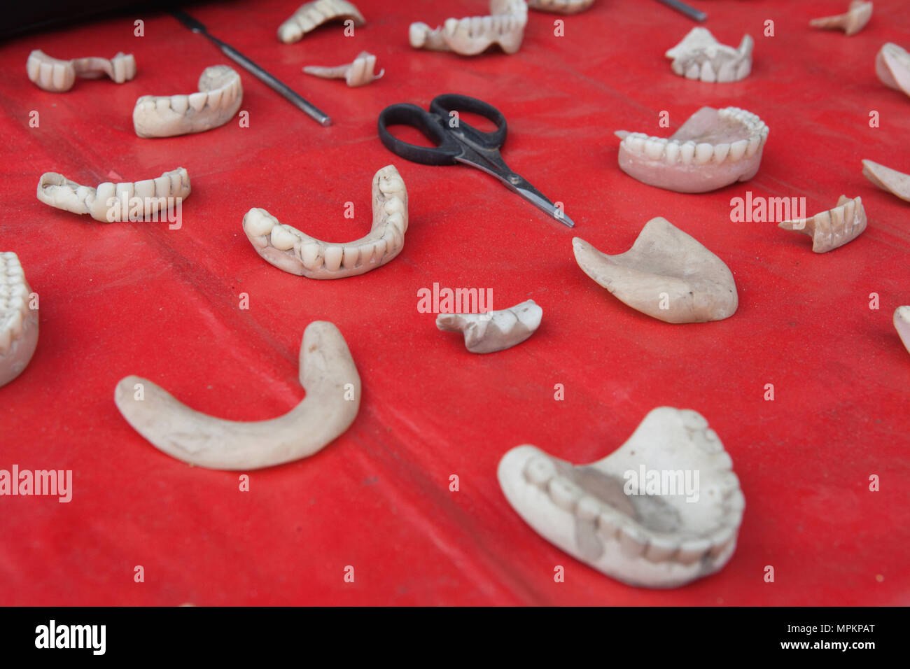 India, West Bengal, Asansol, Display of dentures and dental equipment
