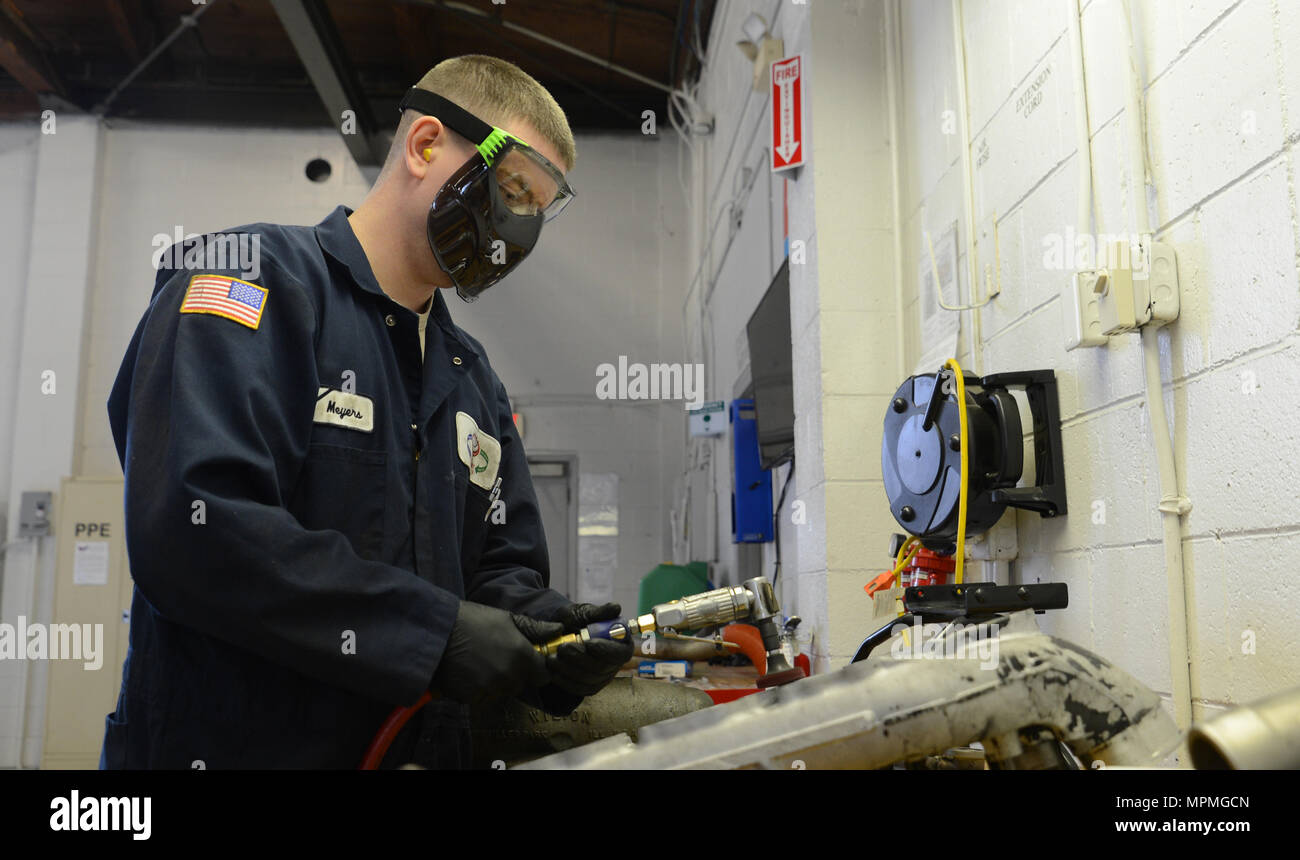 Intake manifold hires stock photography and images Alamy