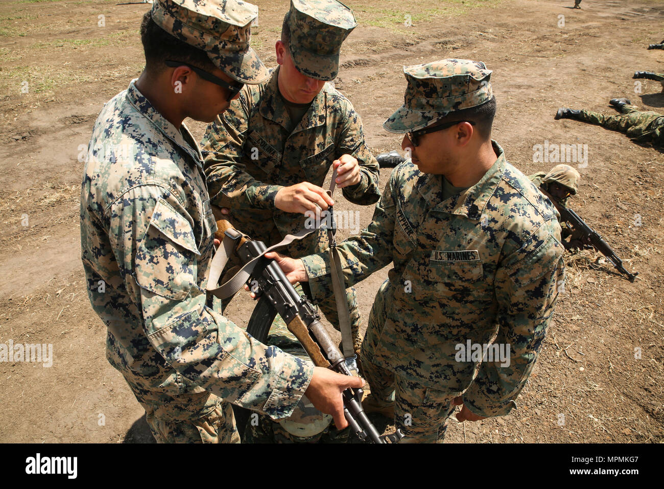 Africa soldier ak47 hi-res stock photography and images - Alamy