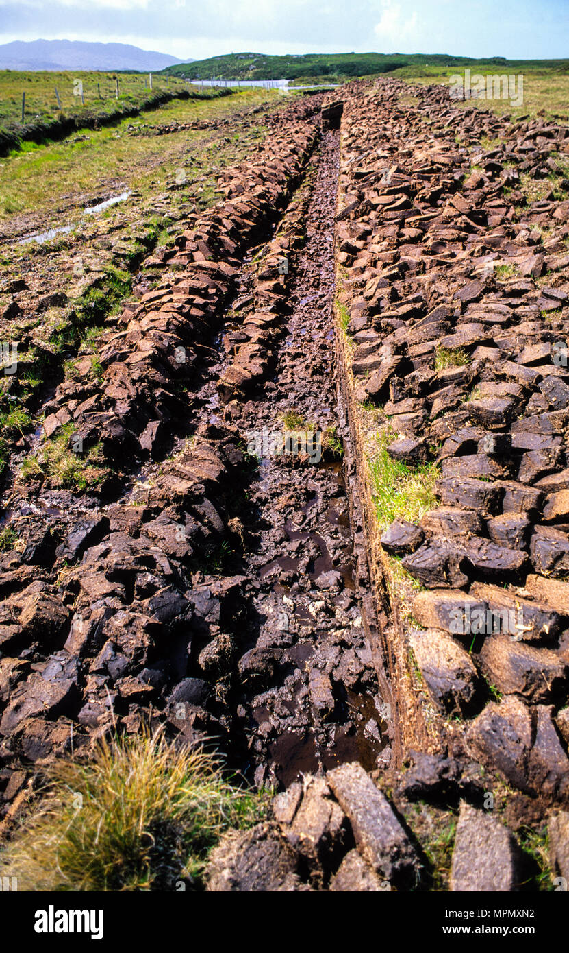 Roundstone bog ireland hires stock photography and images Alamy