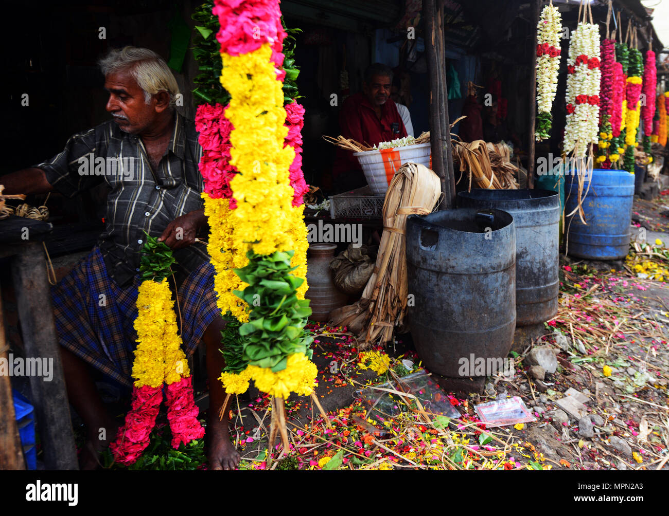 Flower vendors at the flower market in Chennai, India Stock Photo Alamy
