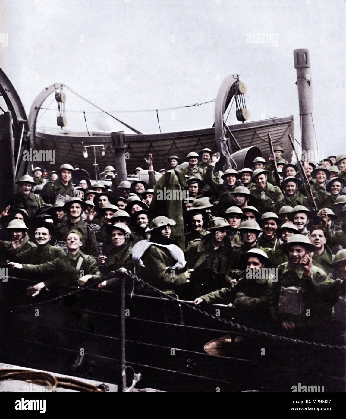 A boat of soldiers rescued from Dunkirk, 1940, (1945) Artist: Unknown. Stock Photo