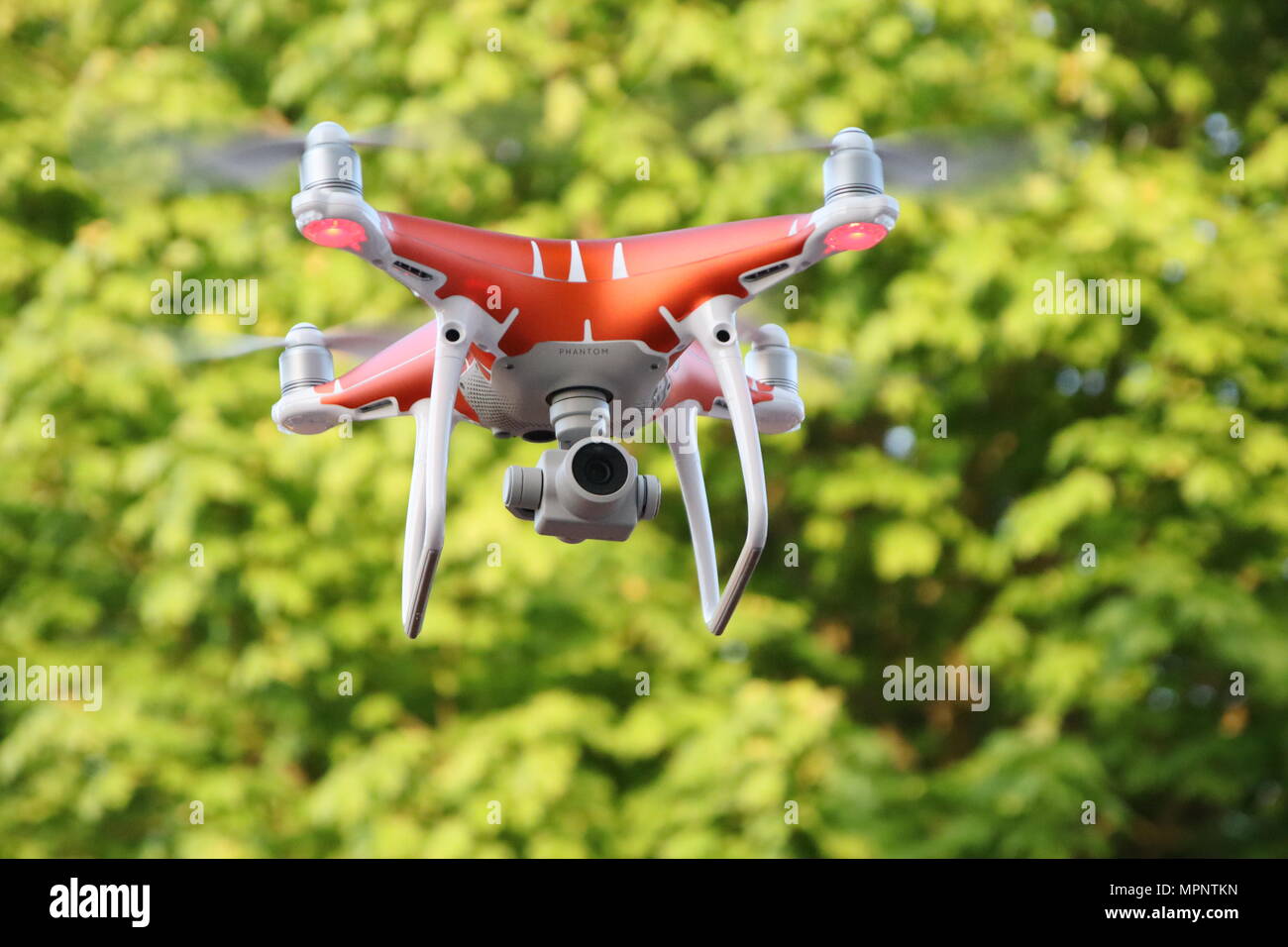 Phantom 4 plus hi-res stock photography and images - Alamy