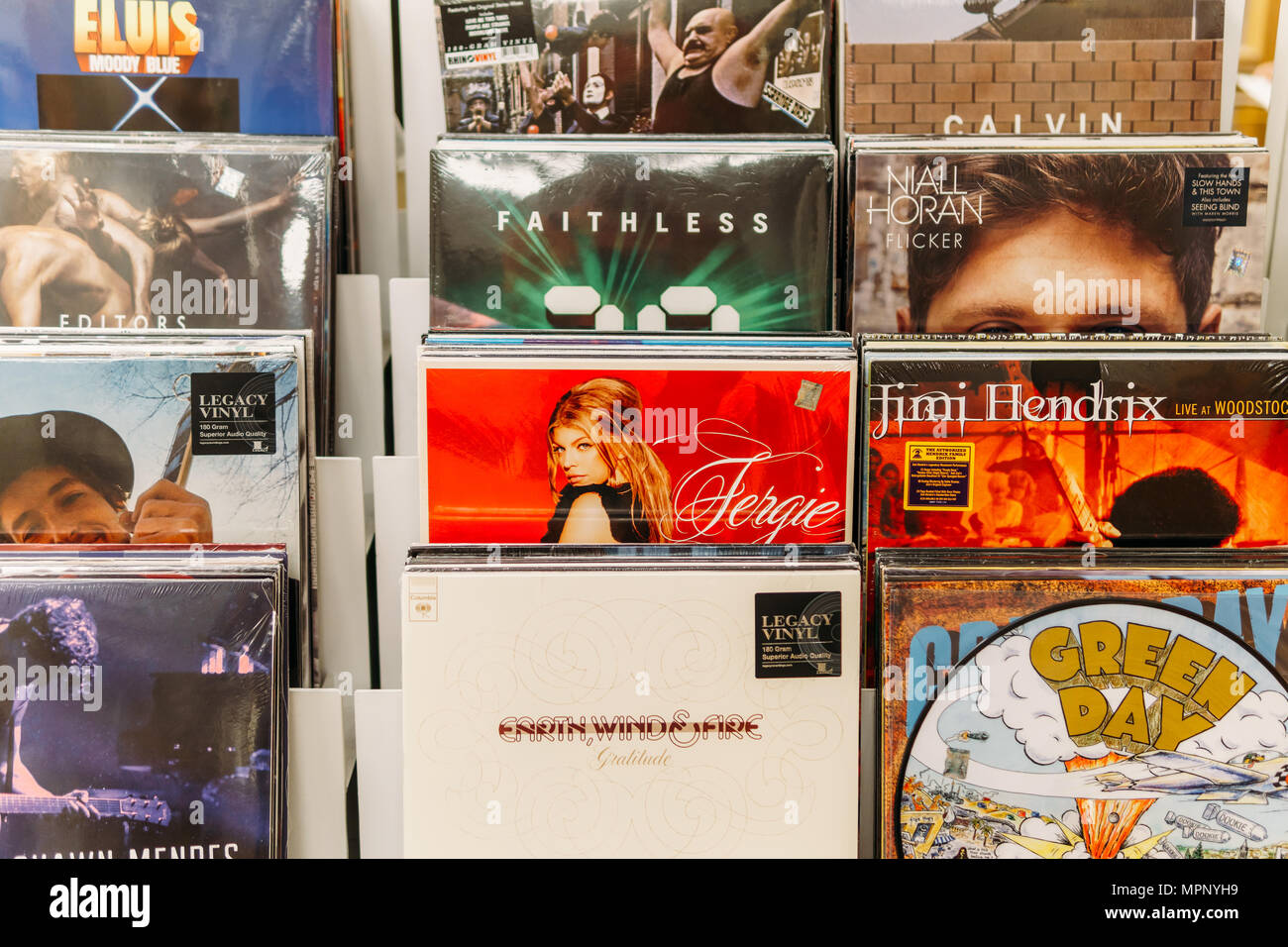 Pile of old cases hires stock photography and images Alamy