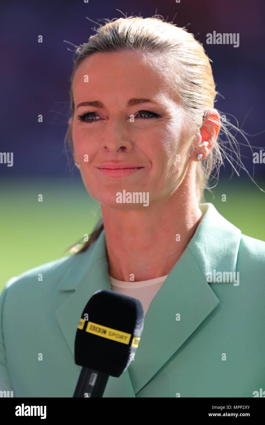 Gabby logan left hires stock photography and images Alamy