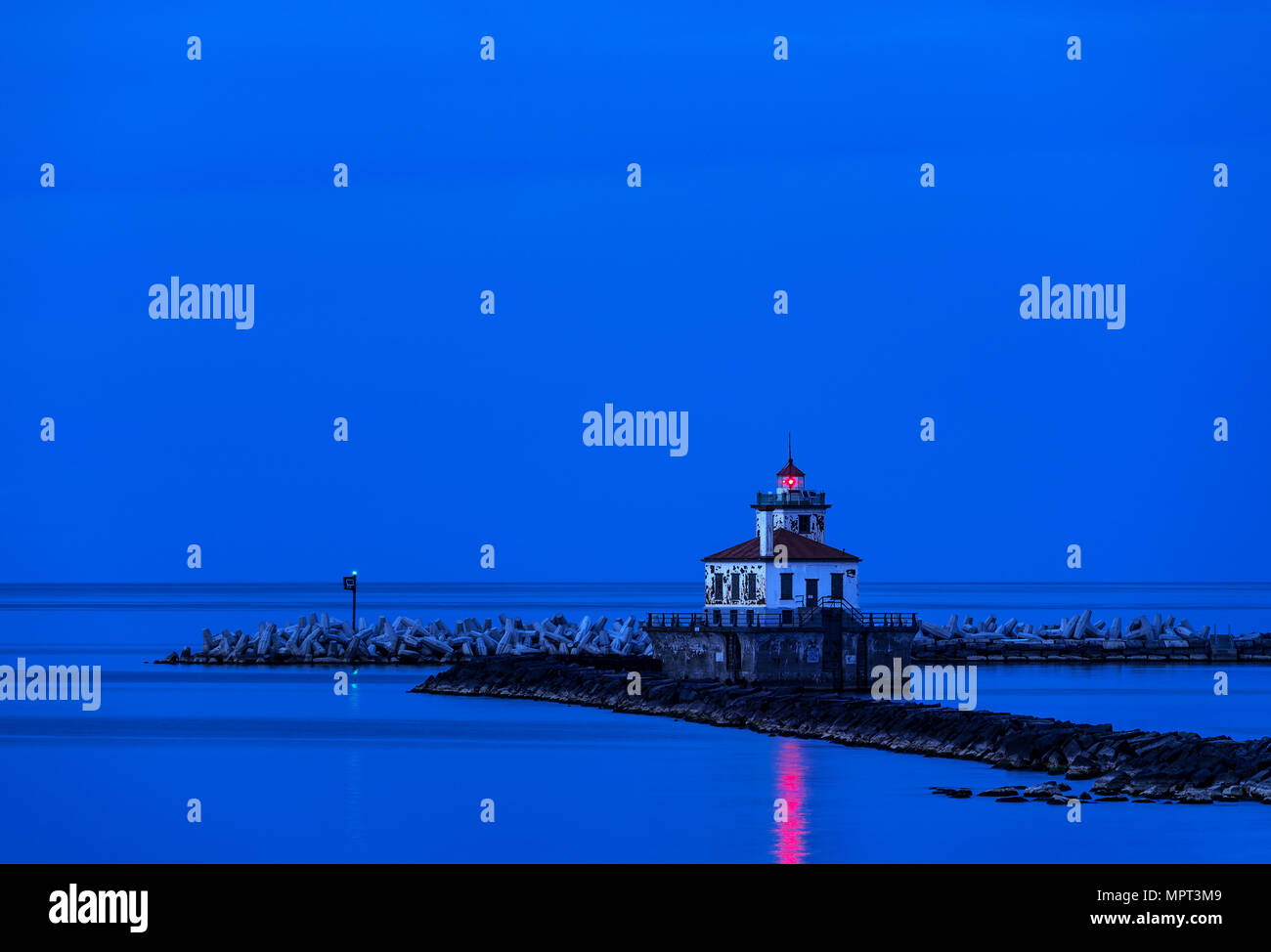 Oswego West Pierhead Lighthouse, Oswego, New York, USA. Stock Photo