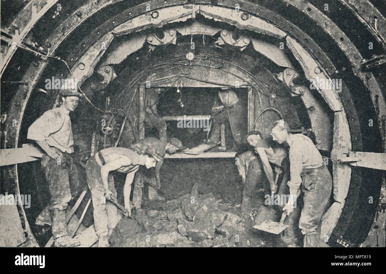 Tunneling Shield Stock Photos & Tunneling Shield Stock Images Alamy