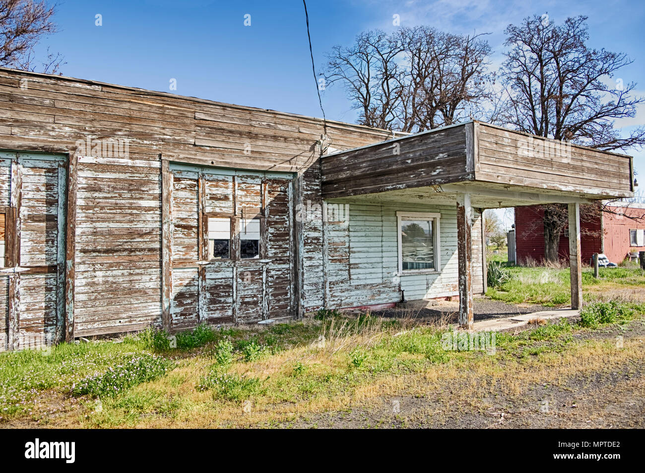 An old gas station by the side of the highway in Lowden, Washington is a memory of the old service stations. Stock Photo