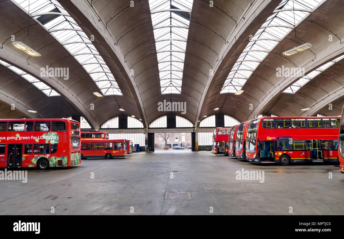 1950s london double decker bus hi-res stock photography and images - Alamy