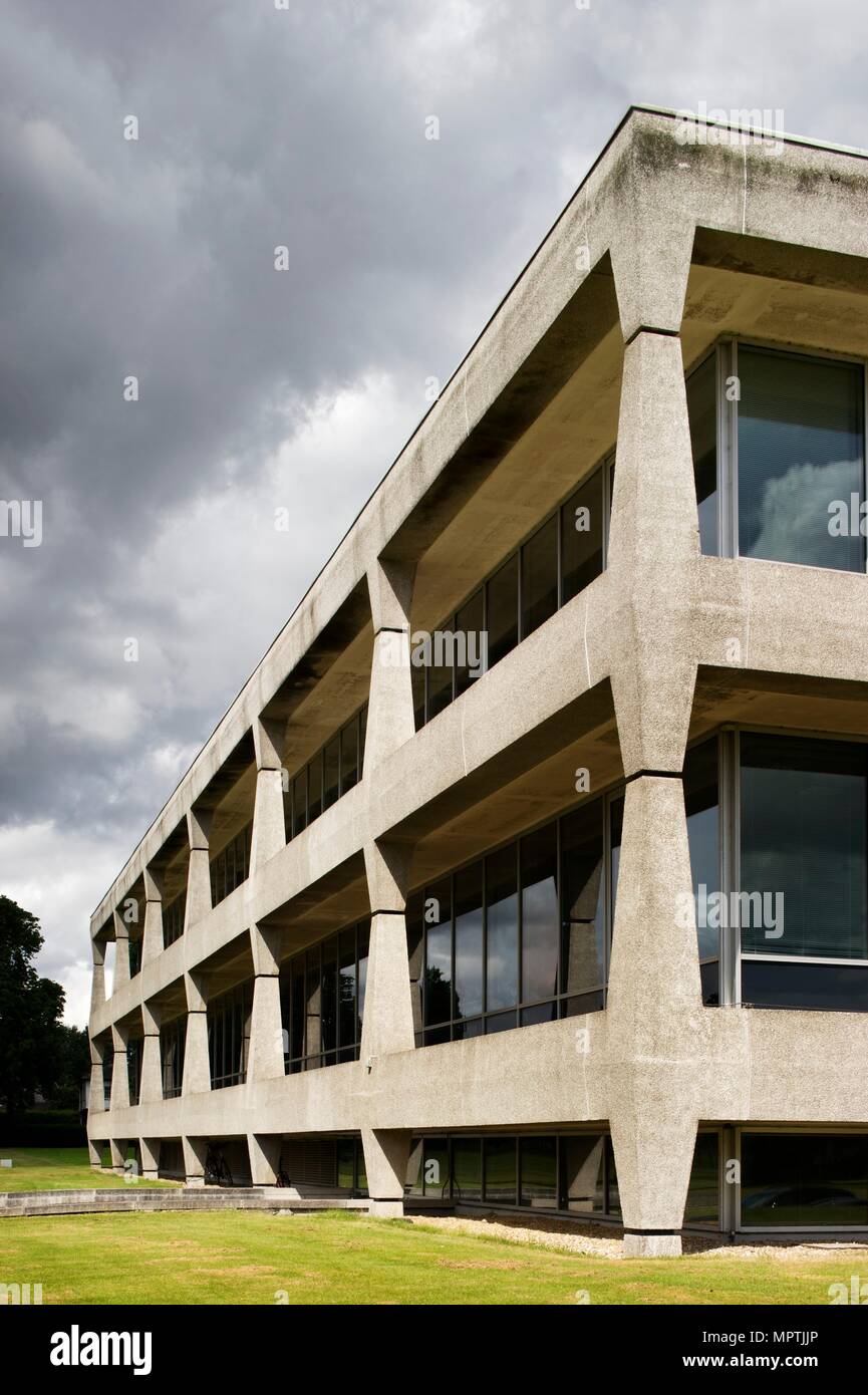 Administration Building, Heinz Foods UK Limited, Hayes Park, Hayes