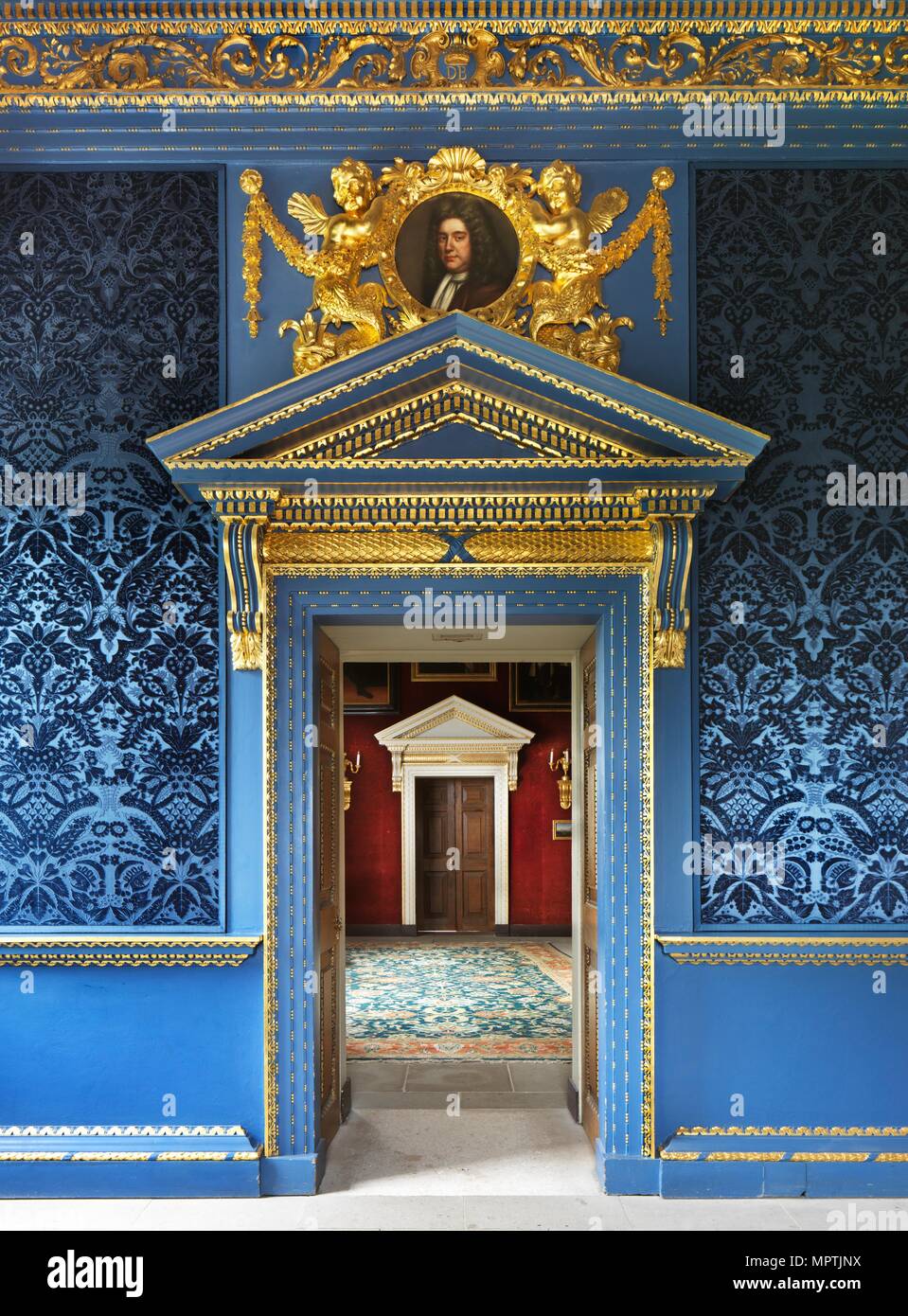 Blue velvet room chiswick hires stock photography and images Alamy